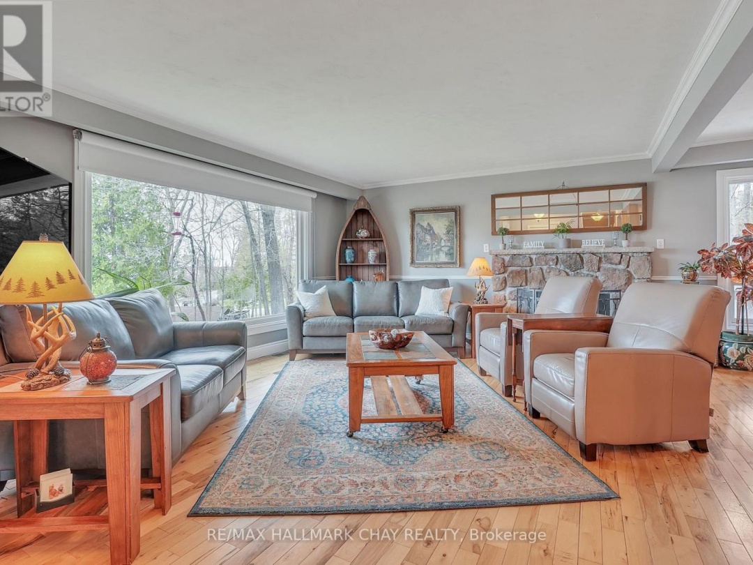 138 Lake Dalrymple Road, Dalrymple Lake