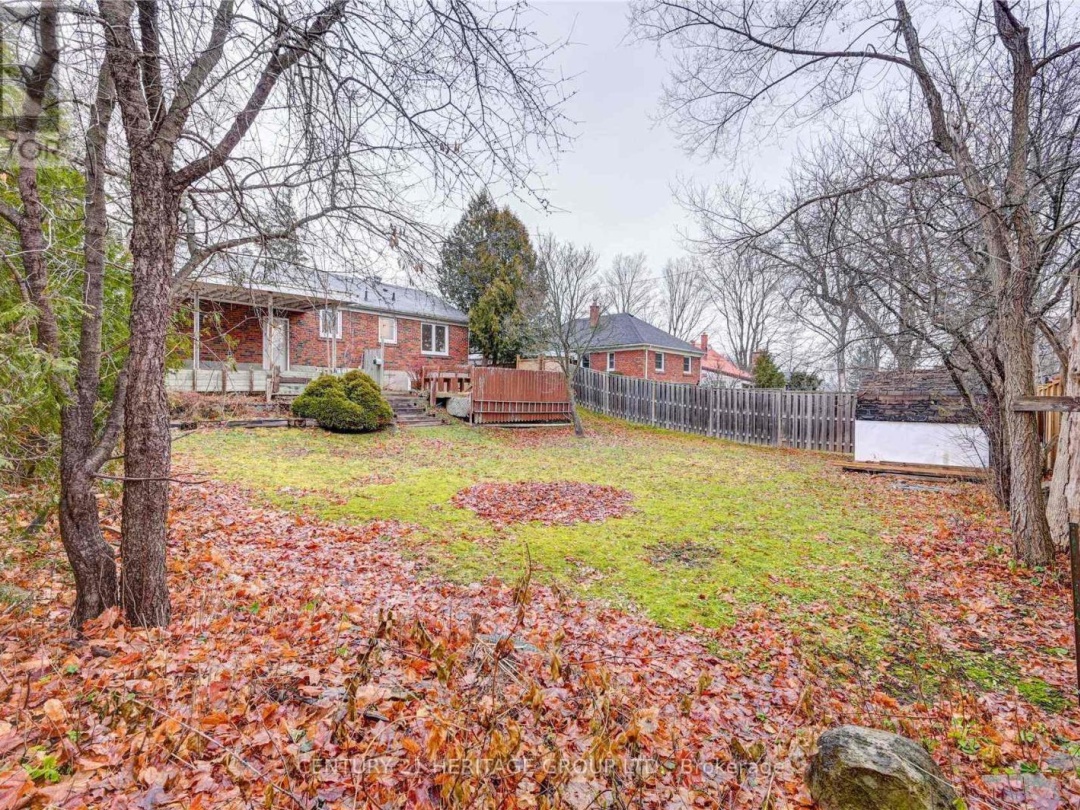 36 ARGYLE AVENUE, Orillia