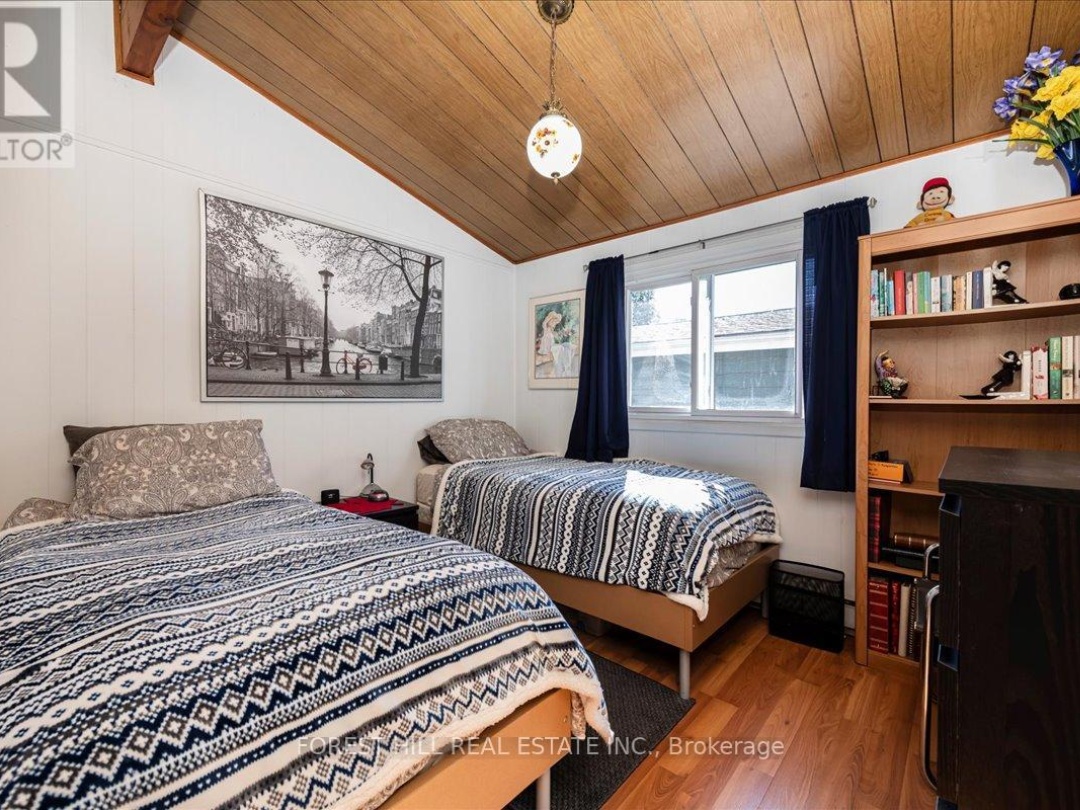 67 LAKE AVENUE, Lake Simcoe