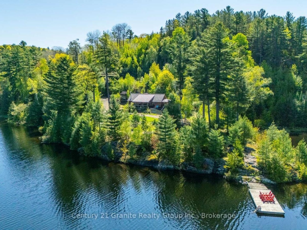 1226 TRAPLINE TRAIL, Bat Lake