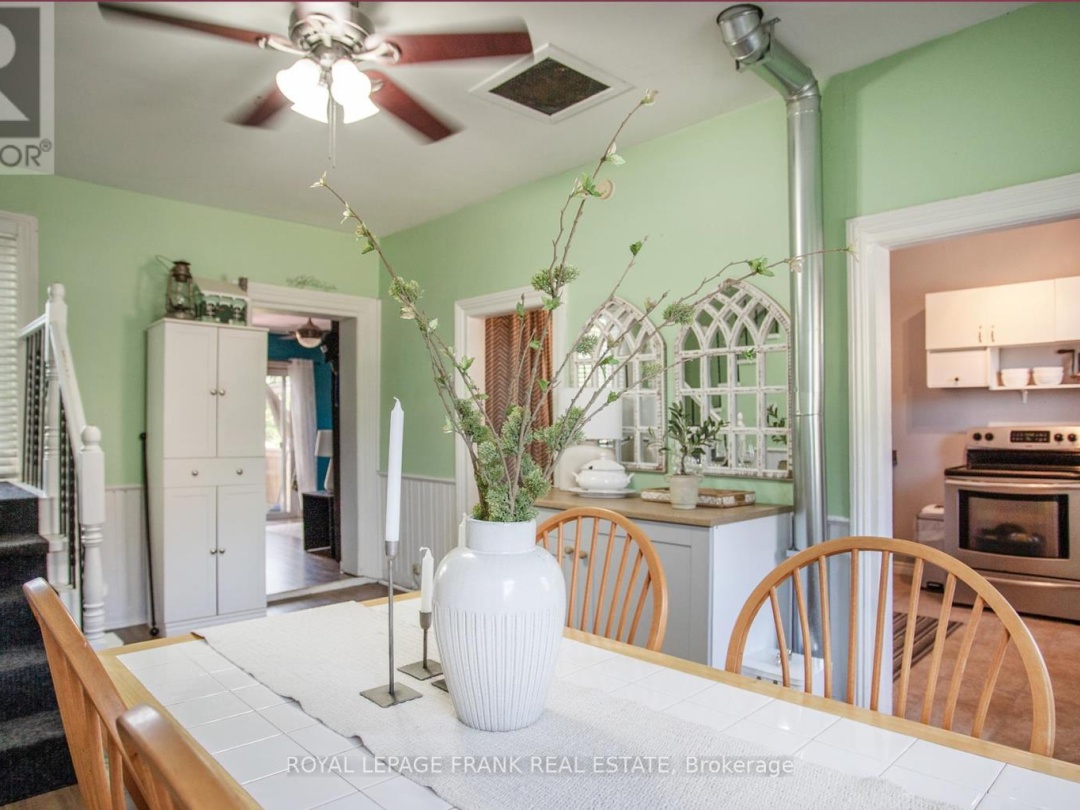 11 WHITESIDE STREET, 