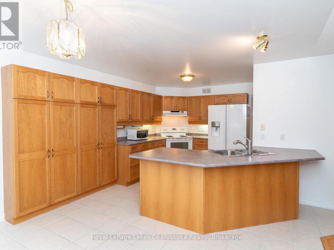 25 STONEHEDGE CLOSE, 