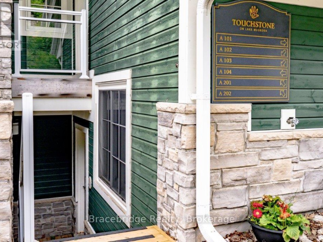 A102-A1&A2 - 1869 MUSKOKA 118 ROAD W, 