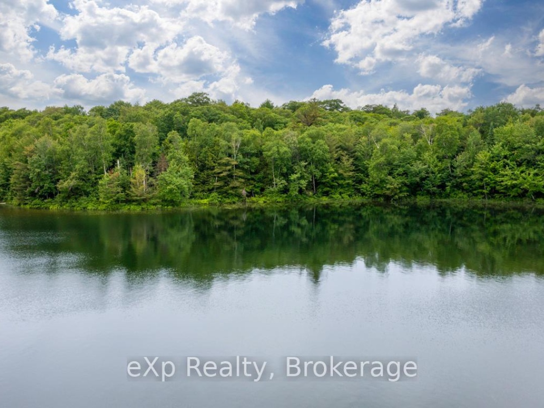 3 KINGFISHER ROAD, 