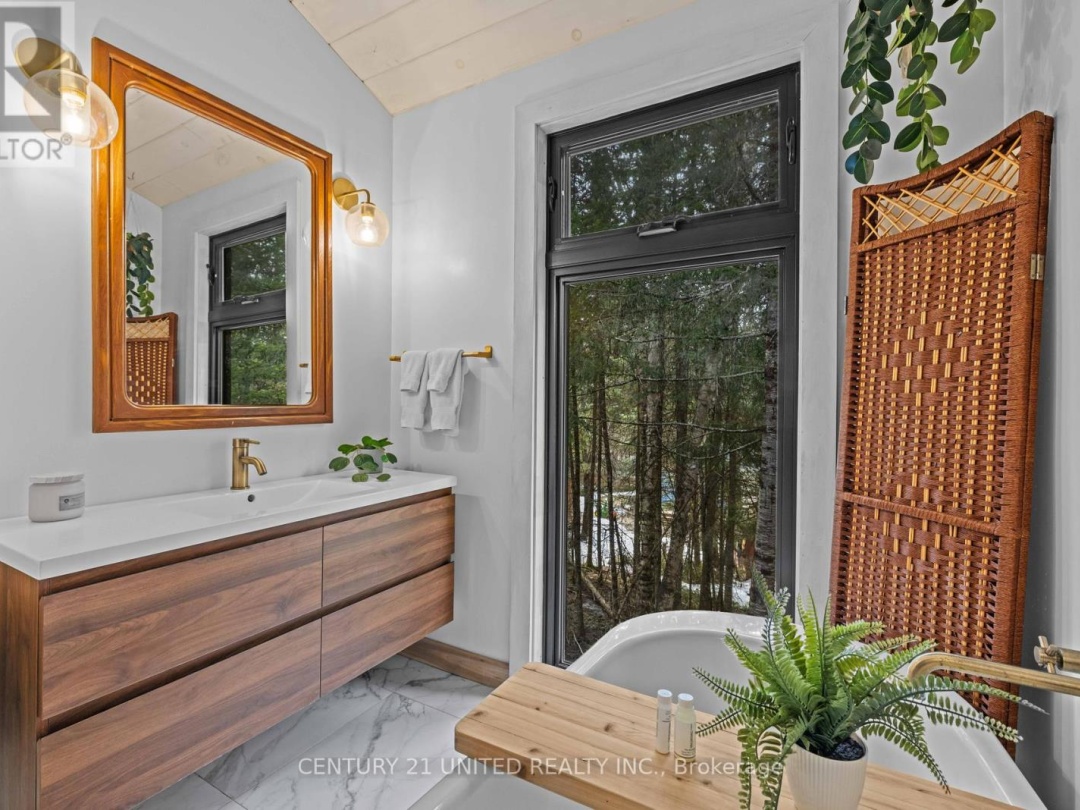 1116 MORNING GLORY DRIVE, Irondale Lake