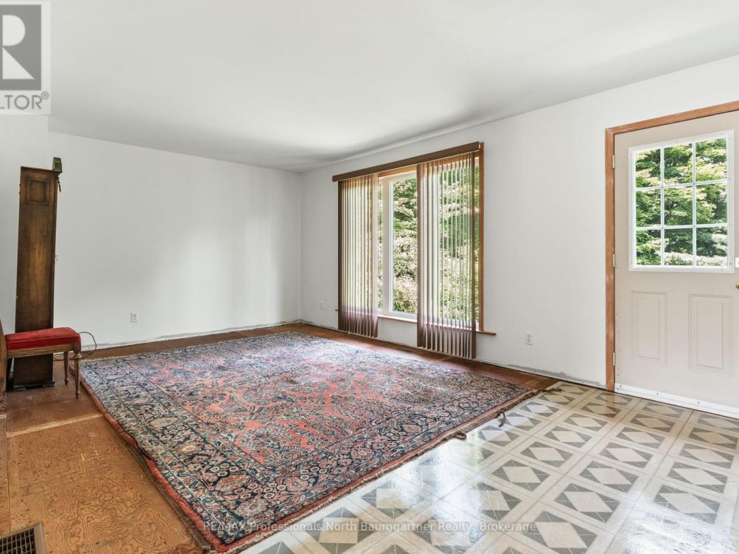 1144 BOSHKUNG LAKE ROAD, 