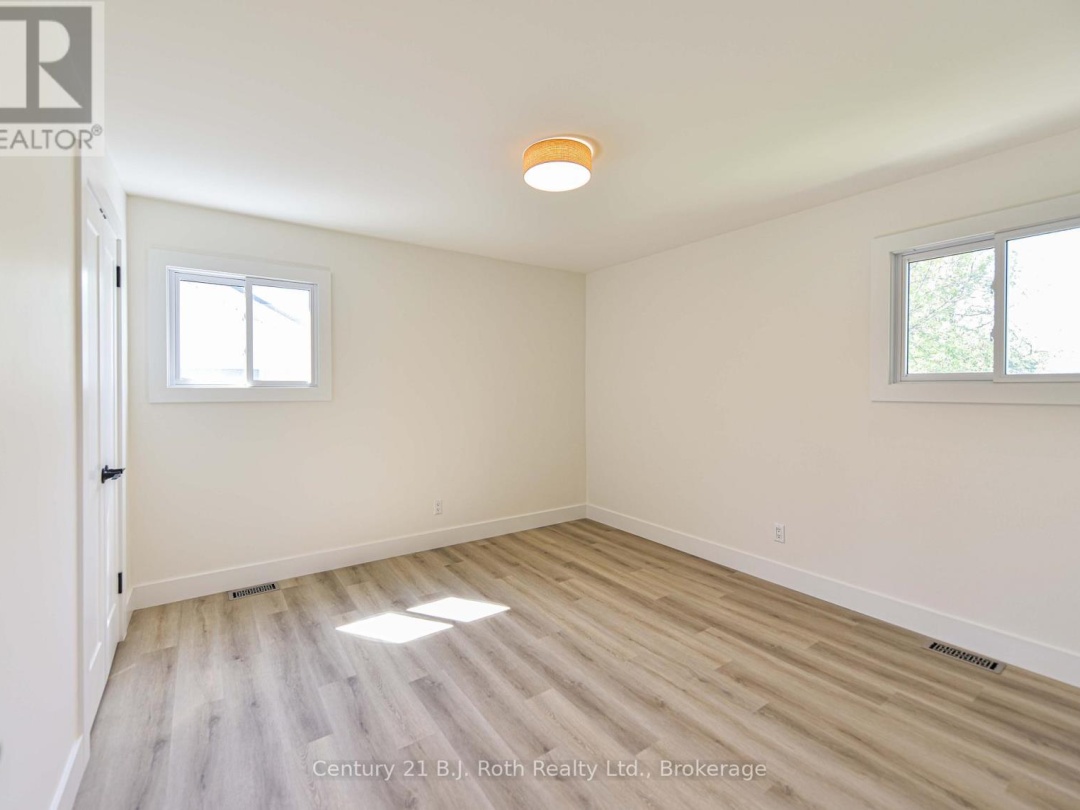 571 High Street, Orillia