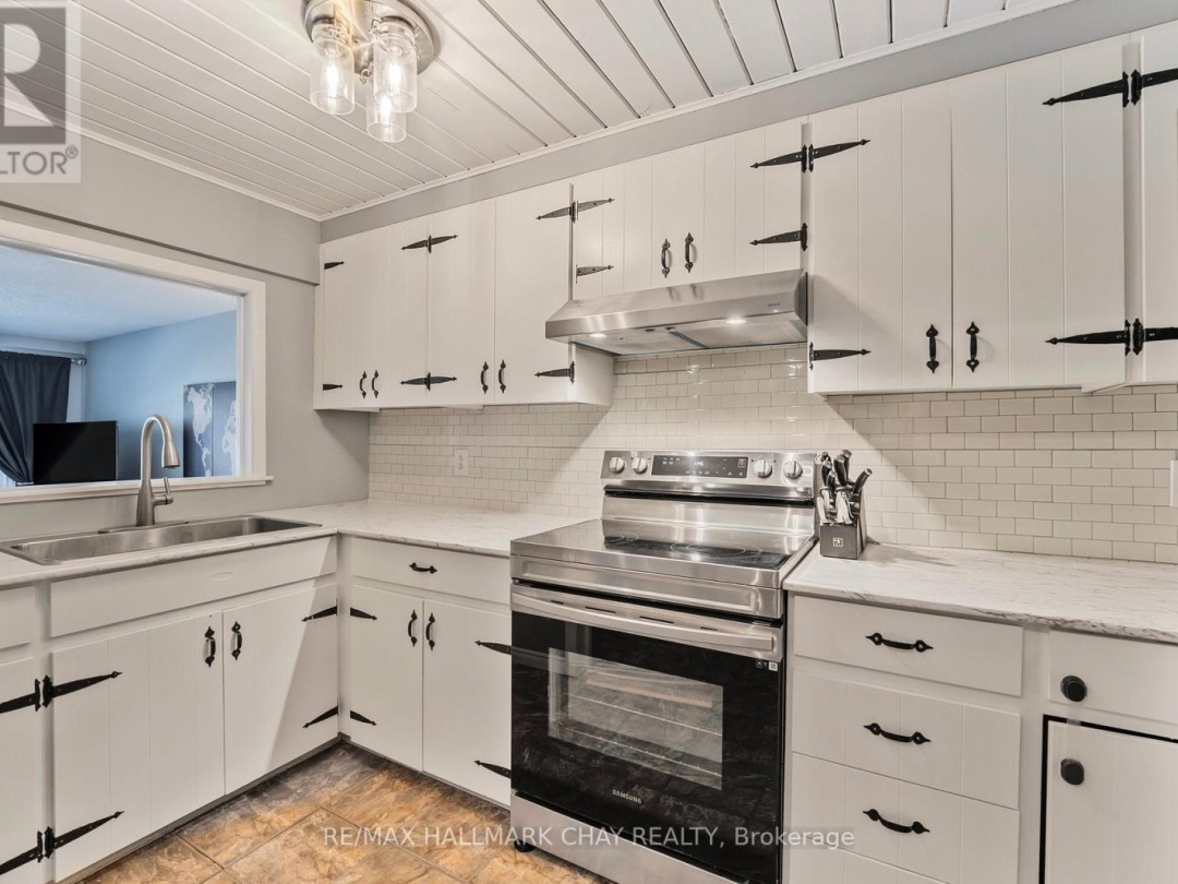 27 40 Victoria Crescent, Orillia