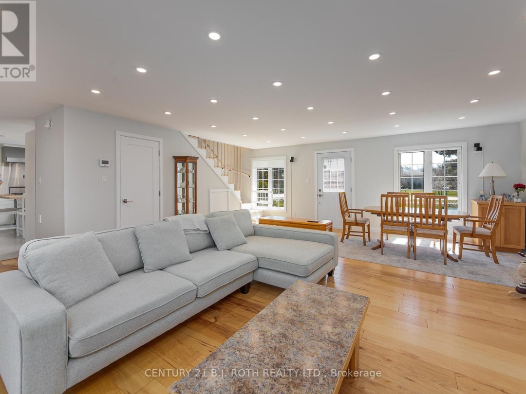 1572 Laughlin Falls Road, Severn