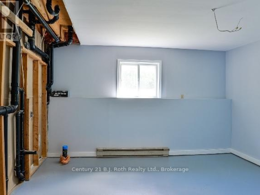 124 CREIGHTON STREET, 