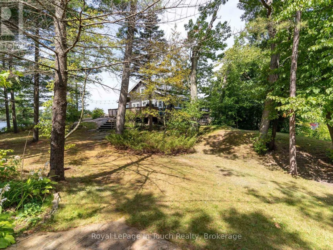 2 Island 860, Georgian Bay