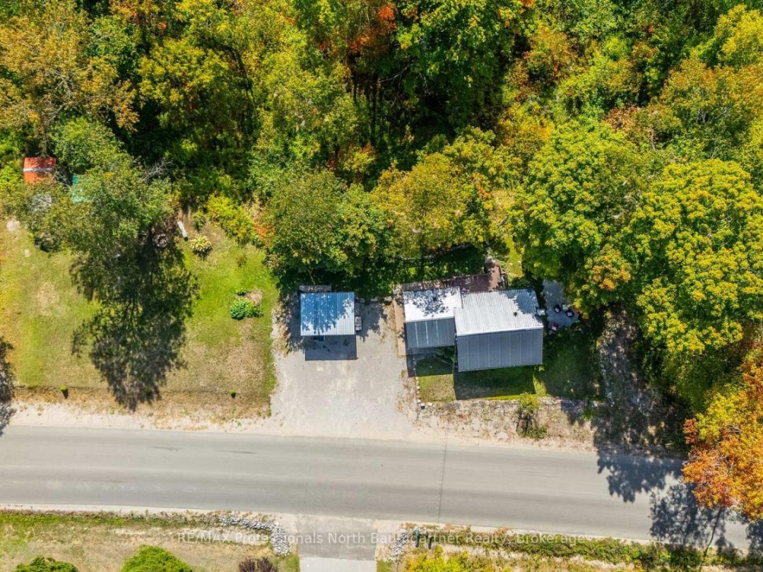 1834 SCOTCH LINE ROAD W, 