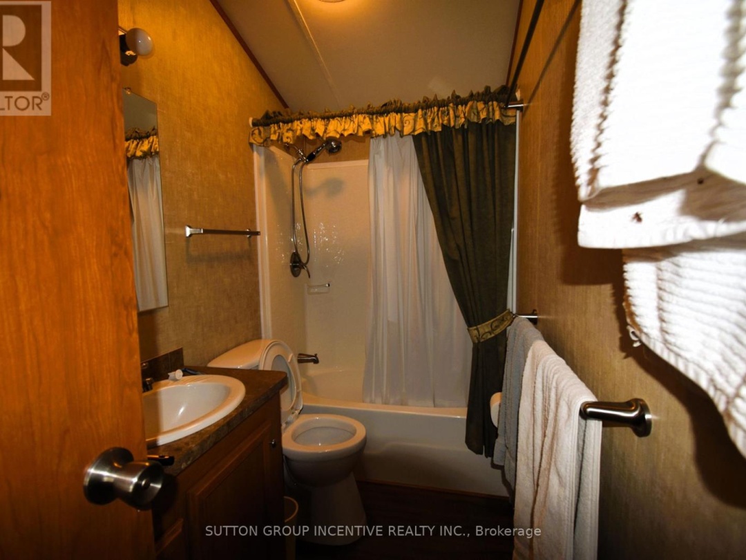 62 - 1082 SHAMROCK MARINA ROAD, 