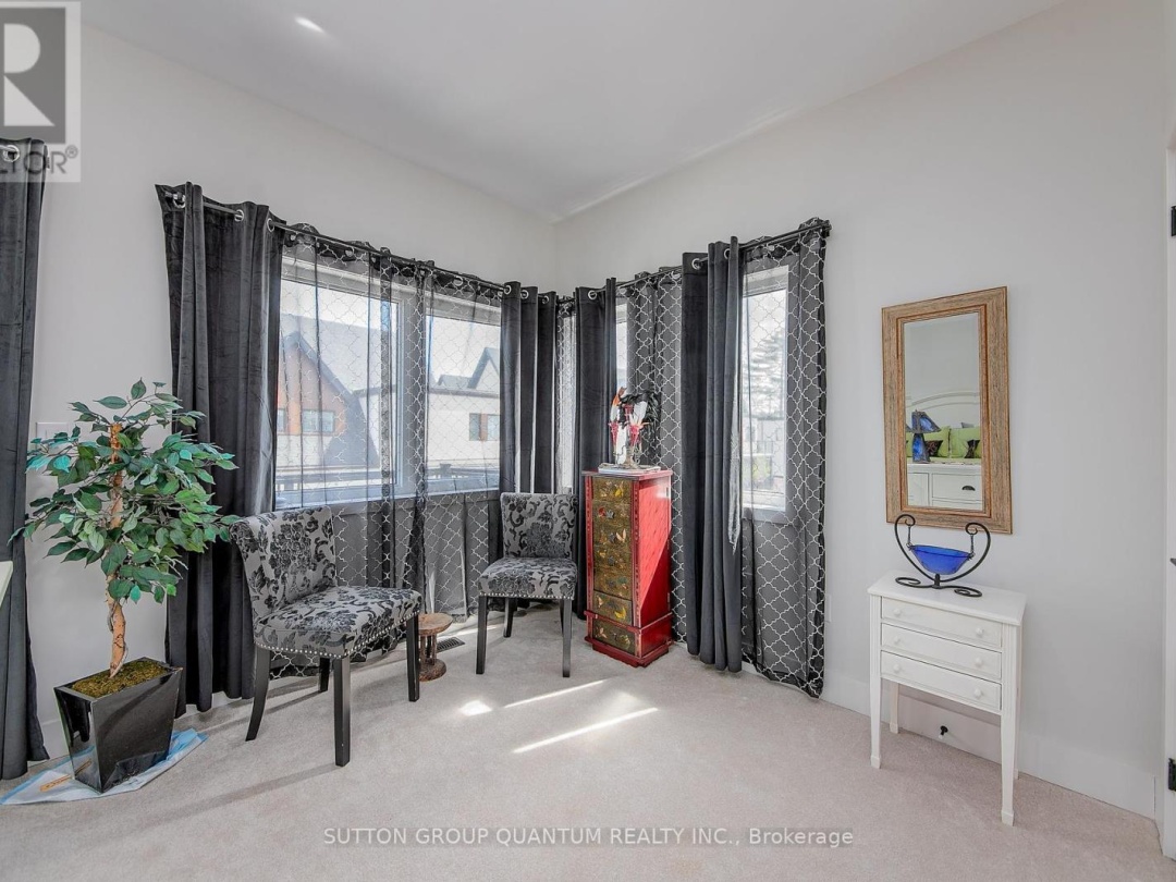 35 RUBY CRESCENT, Lake Simcoe