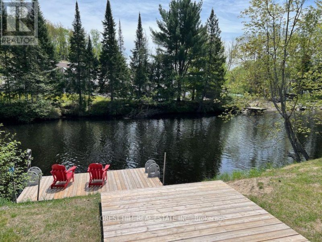 31 Glen Acres Road, Big East Lake