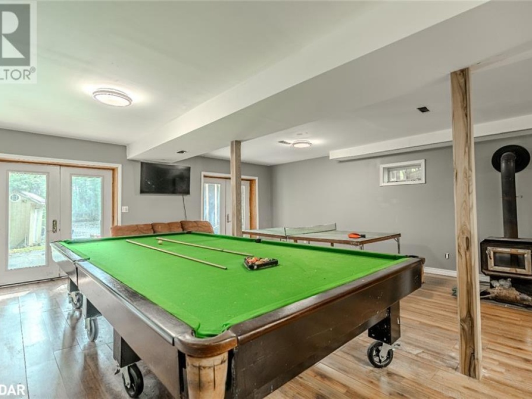 4 Clover Court, Crego Lake