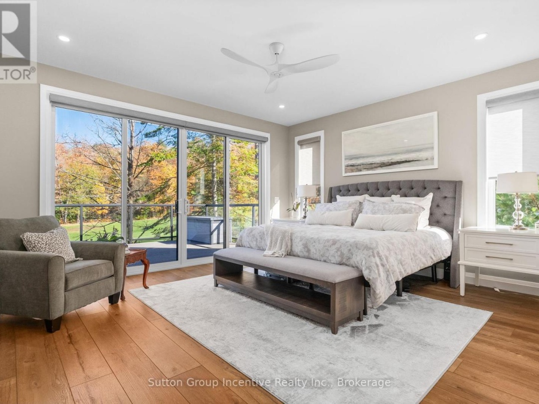 24 ST GEORGES COURT, 