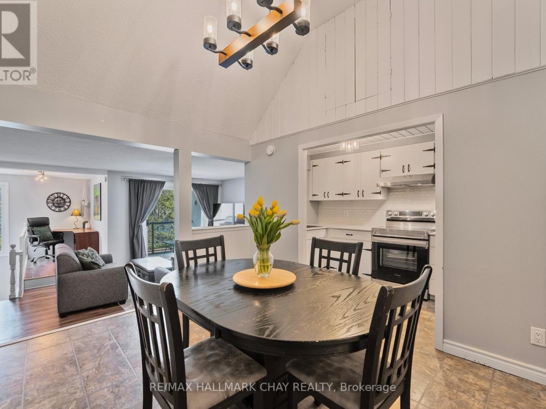 27 40 Victoria Crescent, Orillia
