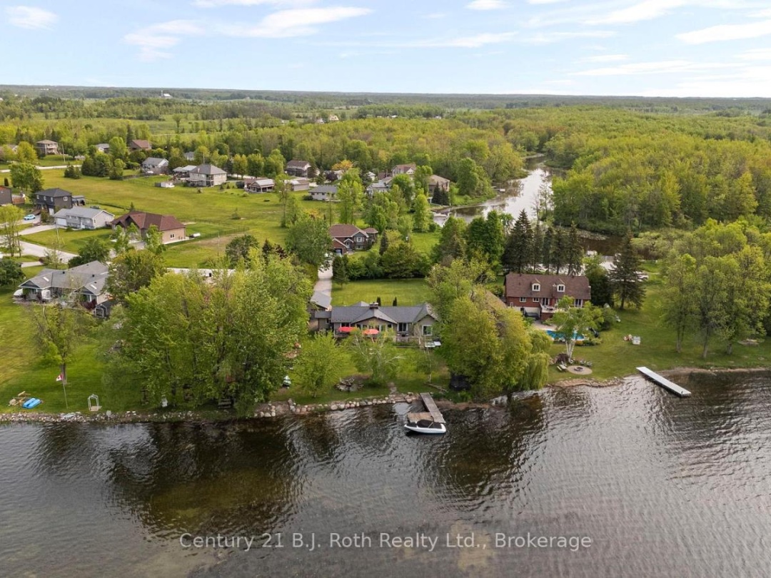 3772 HARRY'S LANE, Lake Simcoe