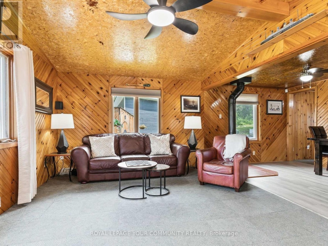 1139 CANUCK TRAIL, 