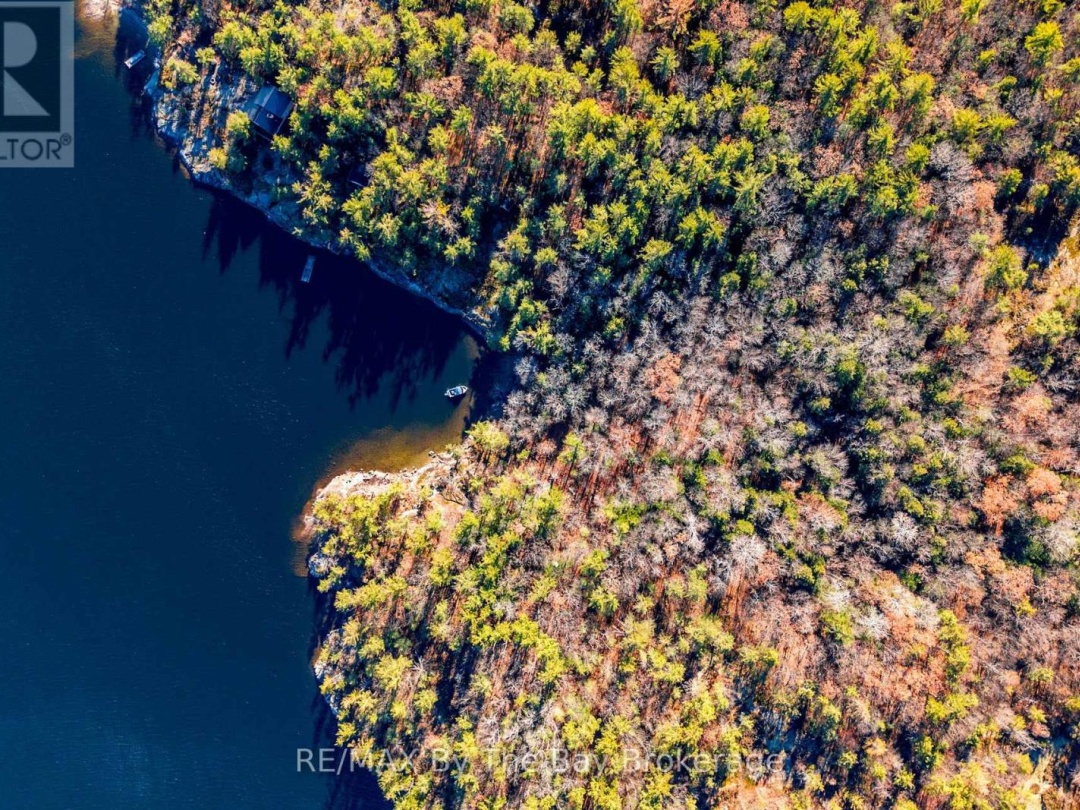 LOT 1 ISLAND 1810/BONE ISLAND, Georgian Bay