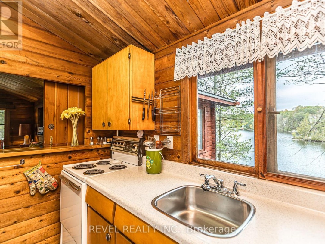 744 10 BAXTER ISLAND, 