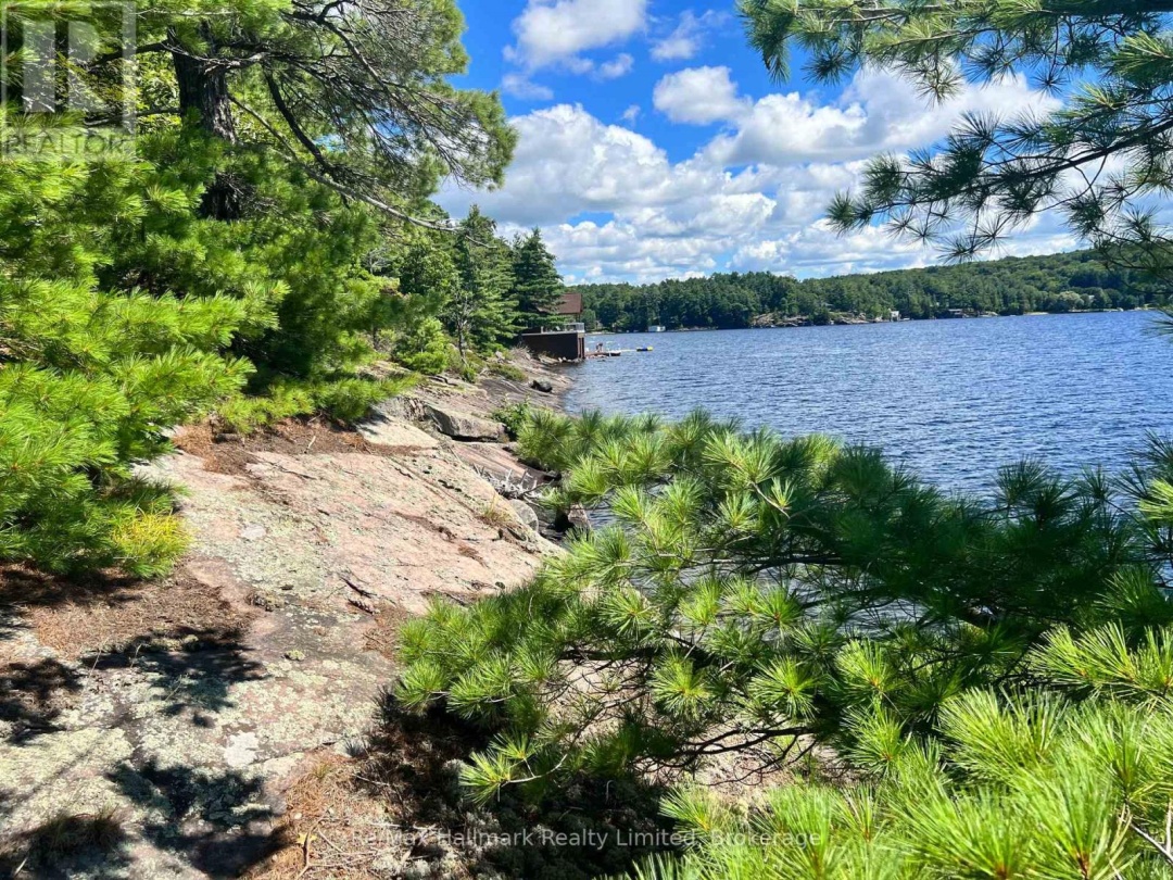 1091 Strawberry Lane, Lake Muskoka