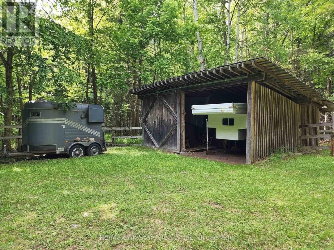 1386 SOUTH PORTAGE ROAD, 