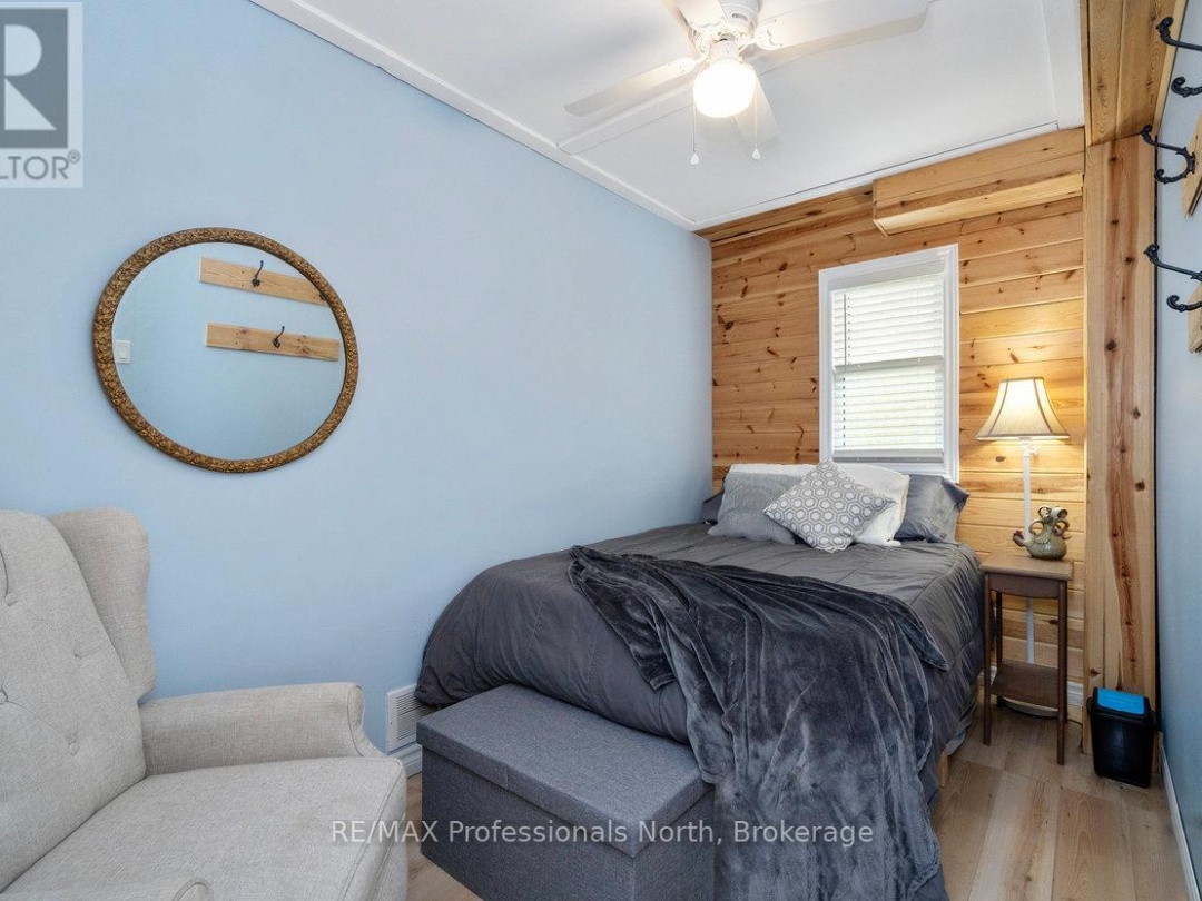1059 Tiffany Lane, Gull Lake