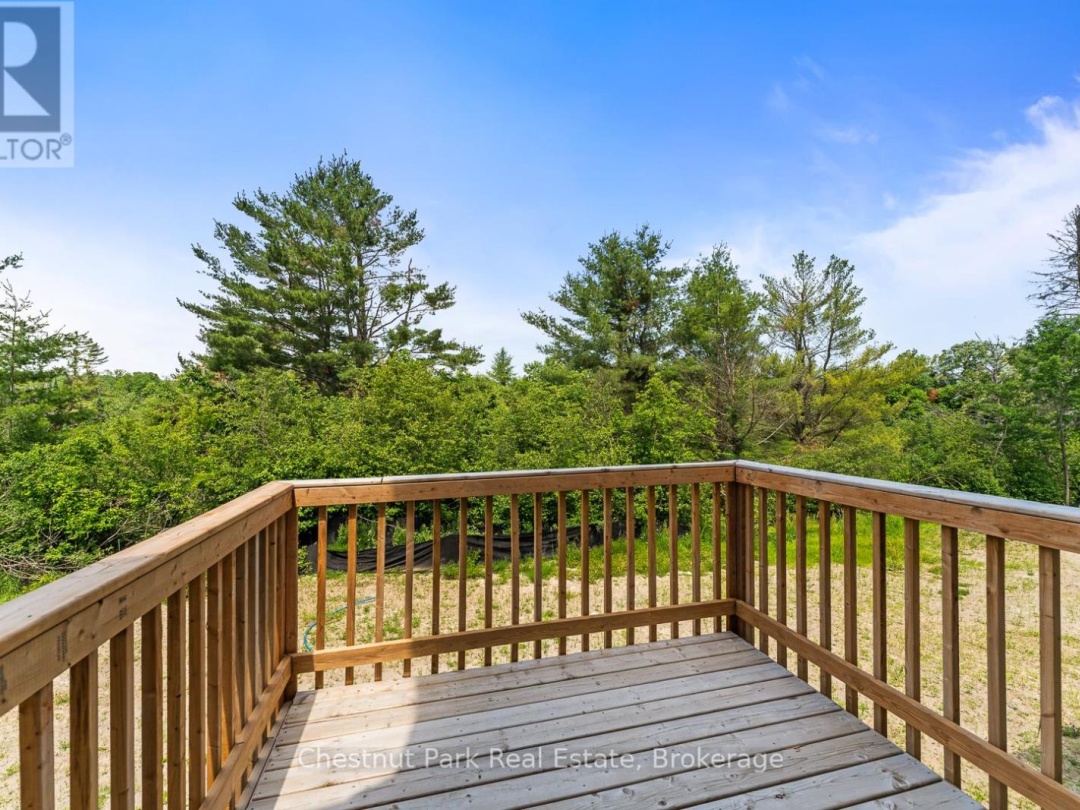 6 TURNBERRY COURT, 