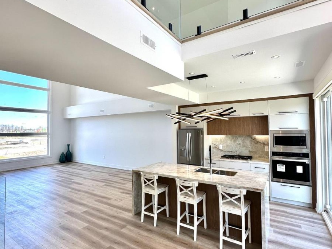 3706 QUAYSIDE DRIVE, 