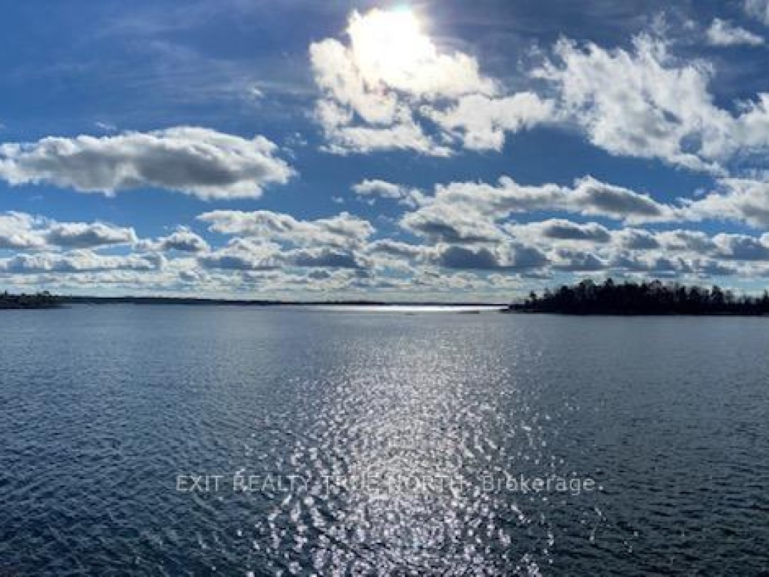 2 IS 320 GEORGIAN, Georgian Bay
