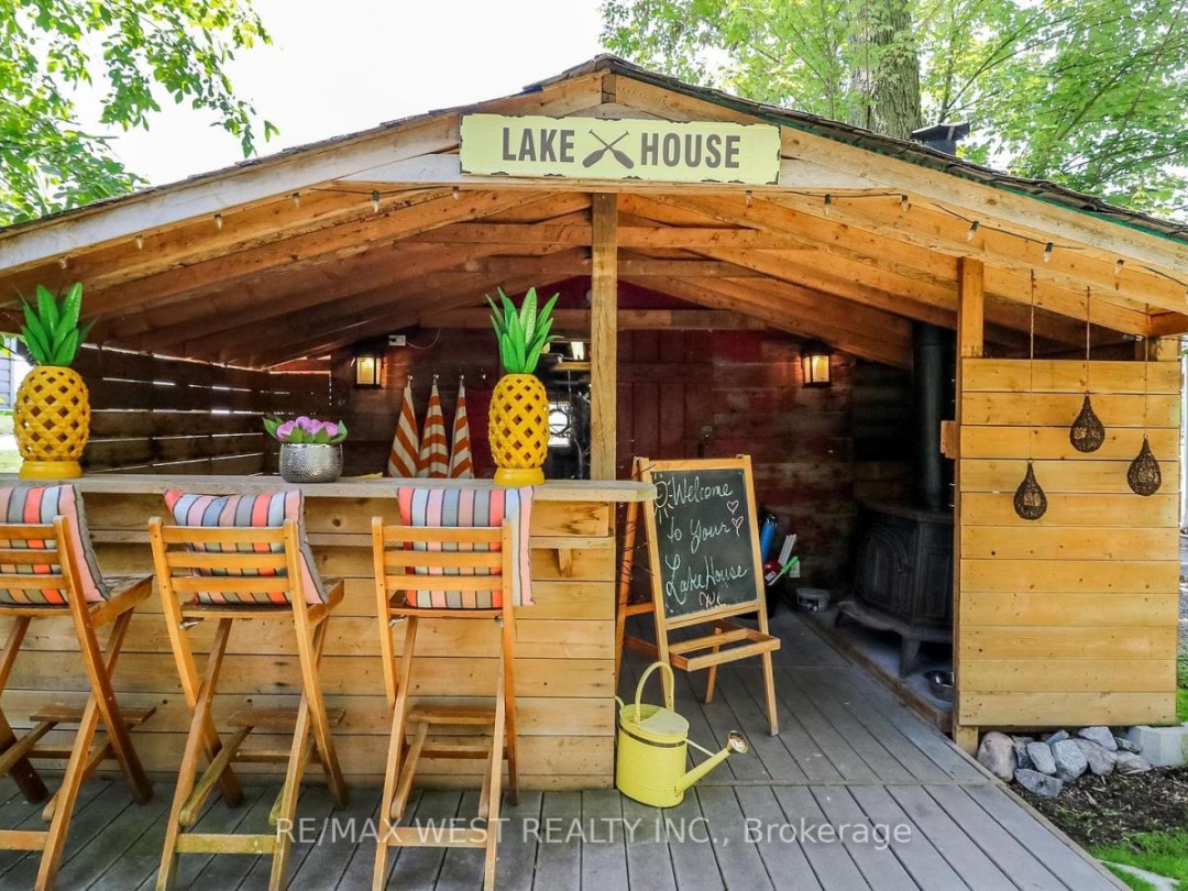 3756 GLENREST DRIVE, 