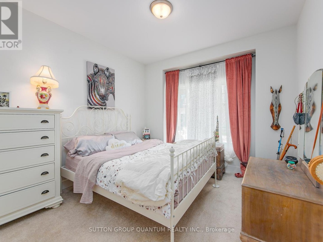 35 RUBY CRESCENT, Lake Simcoe