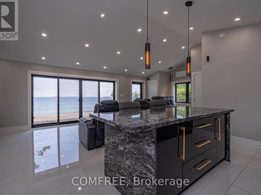 901 WOODLAND DRIVE, 