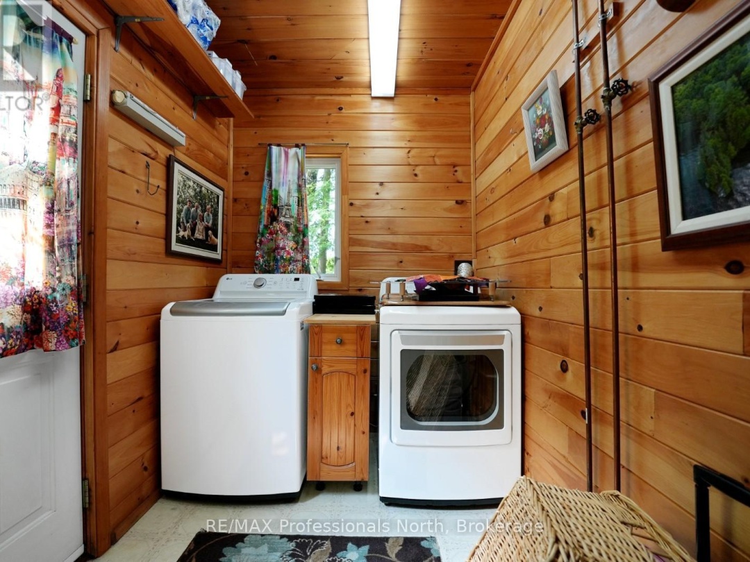 1191 Enterprise Drive, Contau Lake