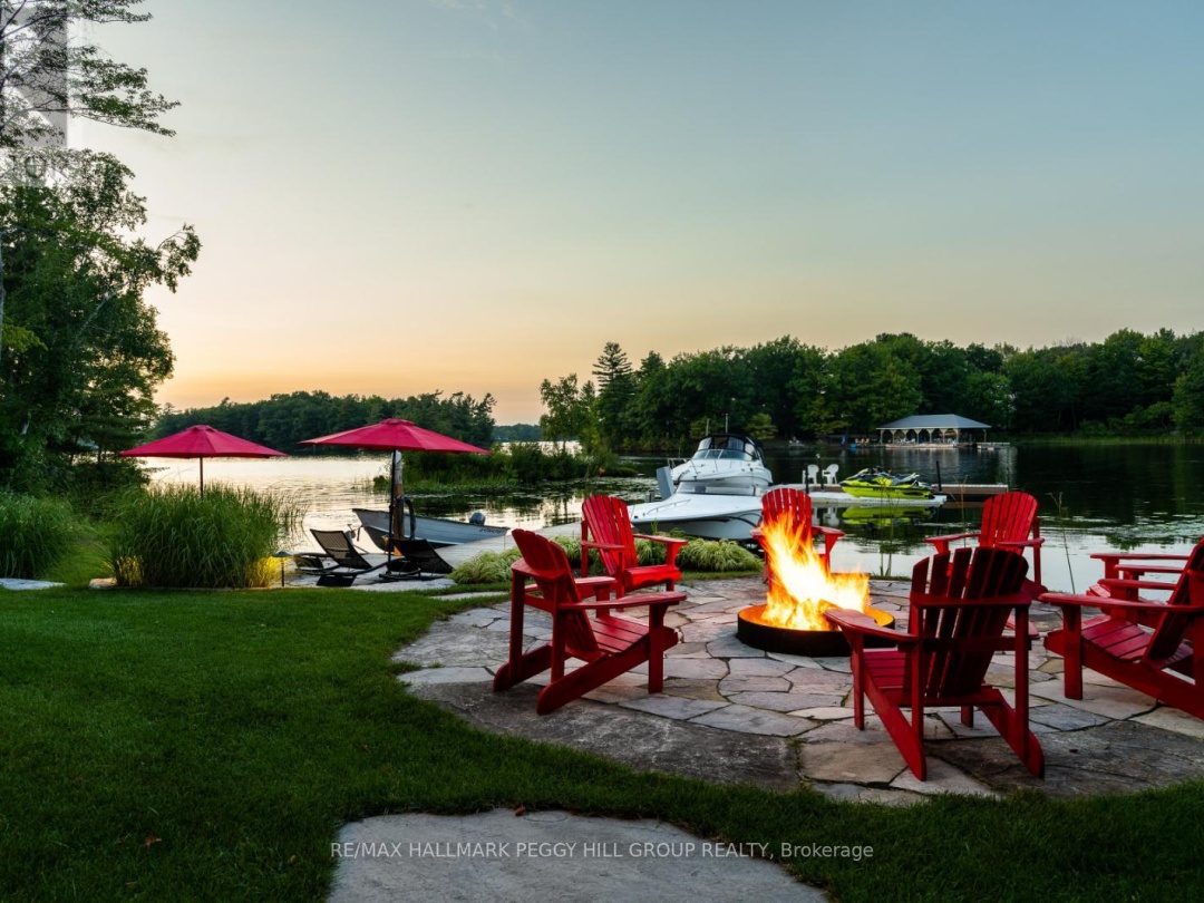 3352 Russell Drive, Gloucester Pool