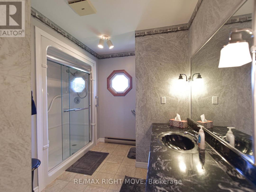 2723 Monck Road, Ramara