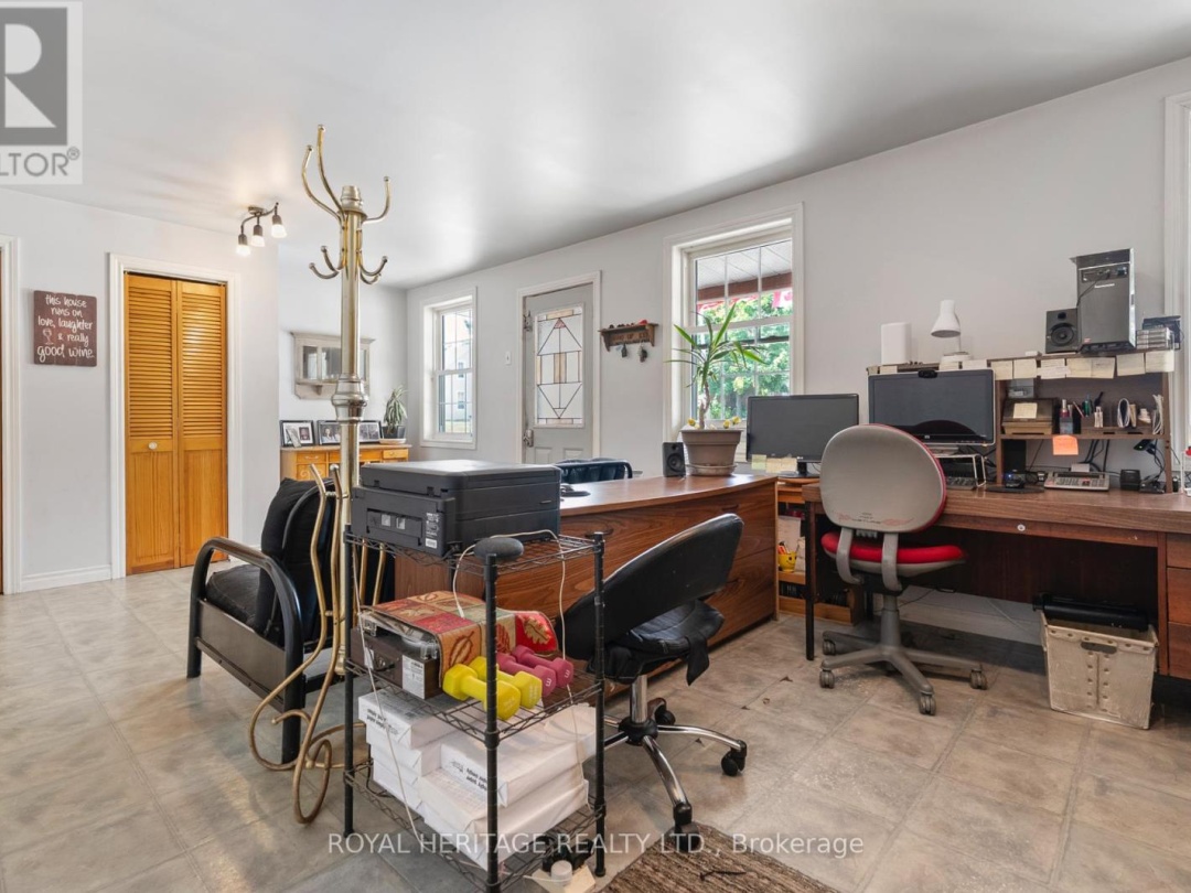 1984 STURGEON ROAD, 