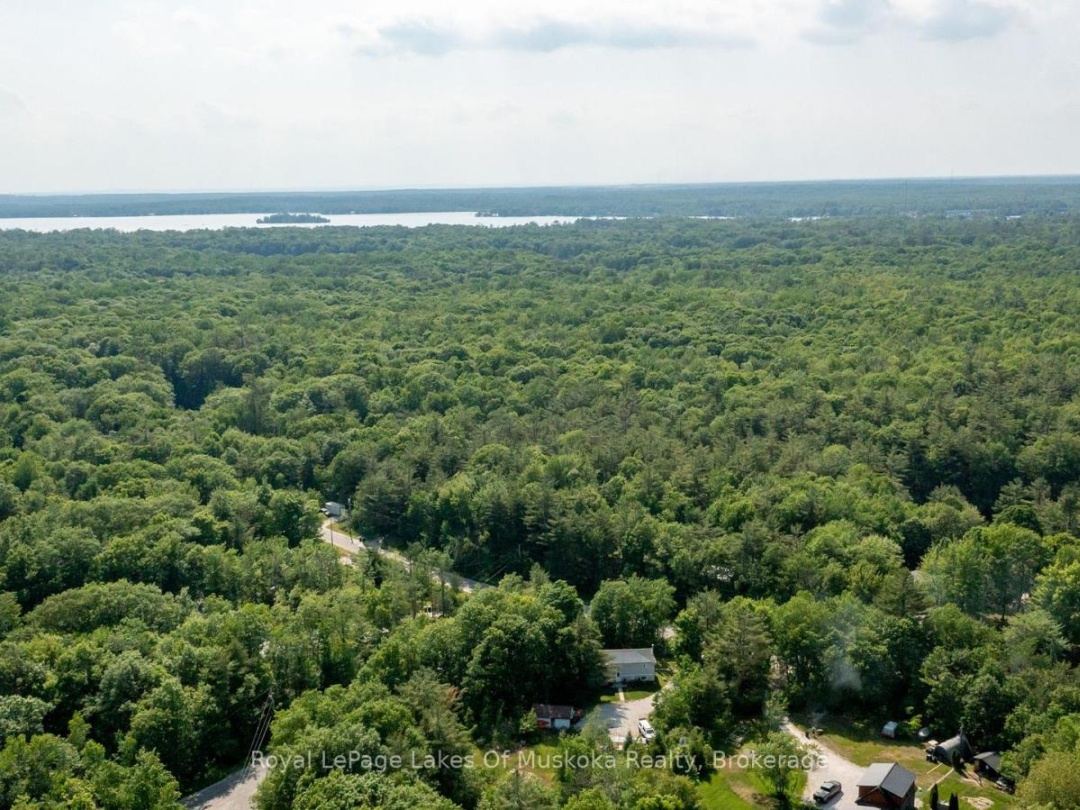 7519 EAST RIVER ROAD, 