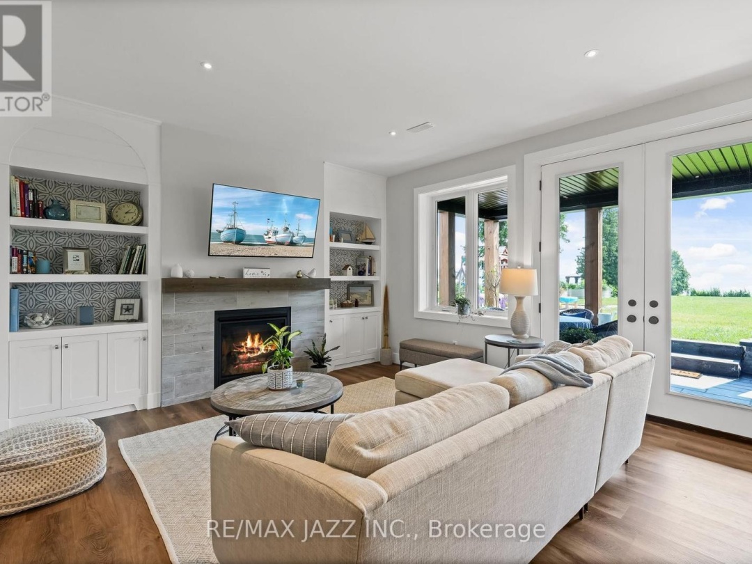 48 PLEASANT VIEW CRESCENT, 