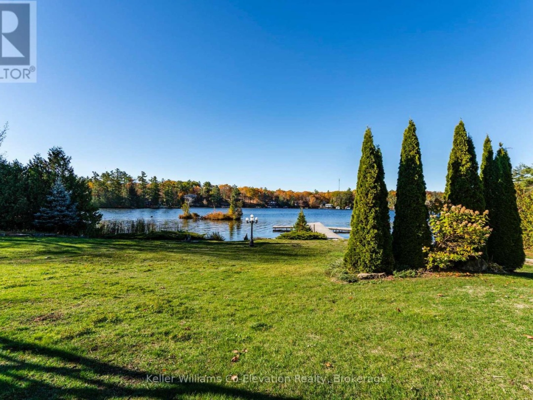 804 KINGS FARM ROAD, 