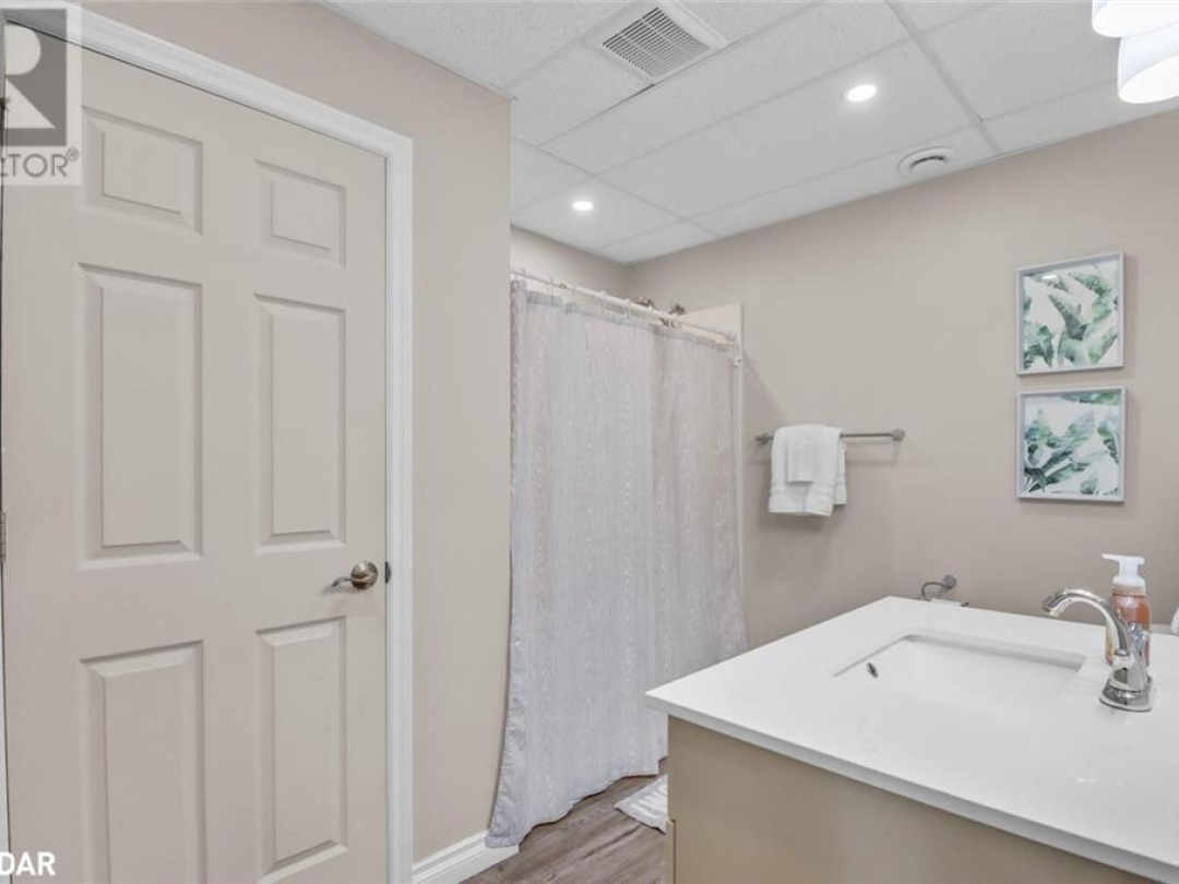 92 Lily Drive, Orillia