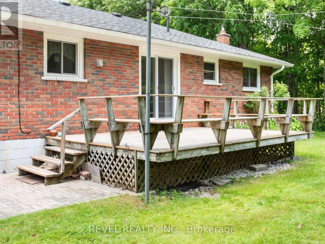 2796 COUNTY RD 48, 