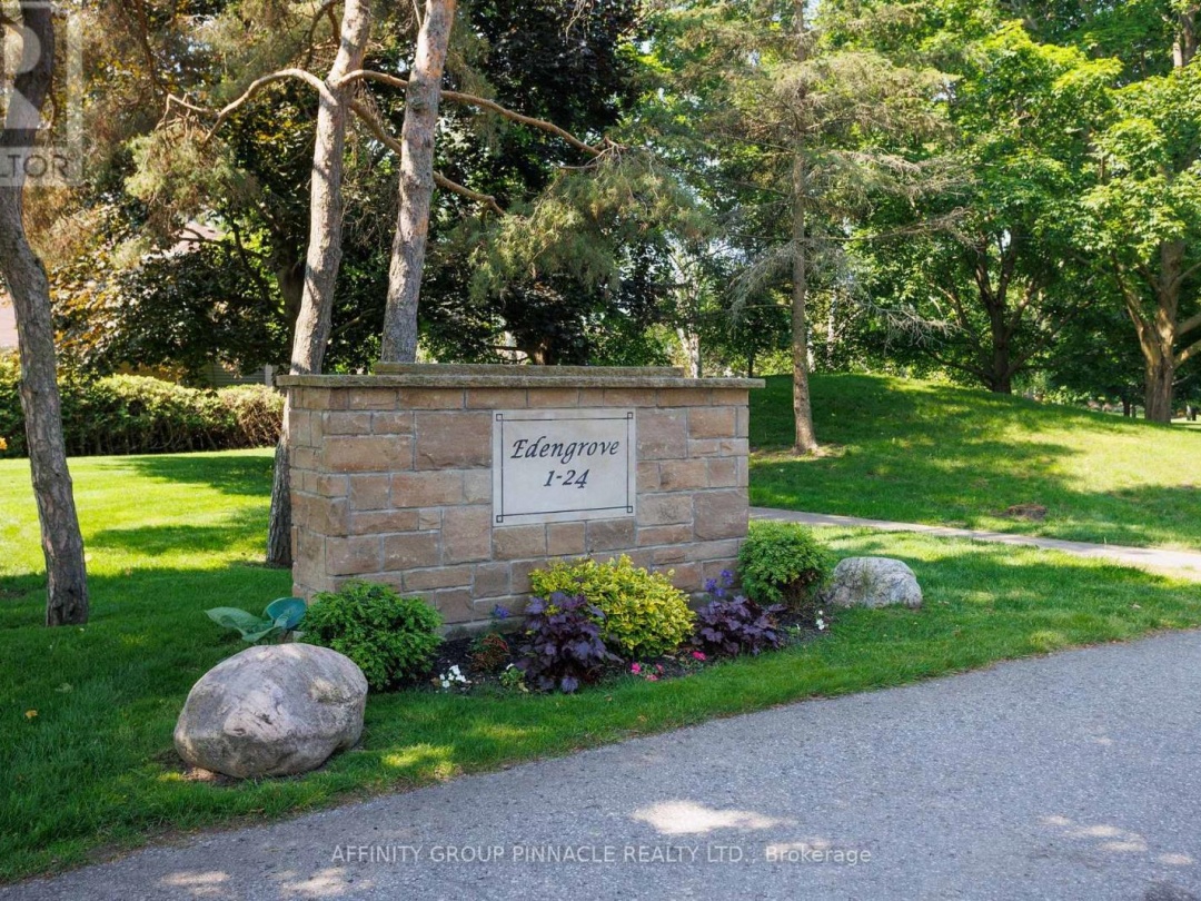16 - B90 PARKLAWN BOULEVARD, 