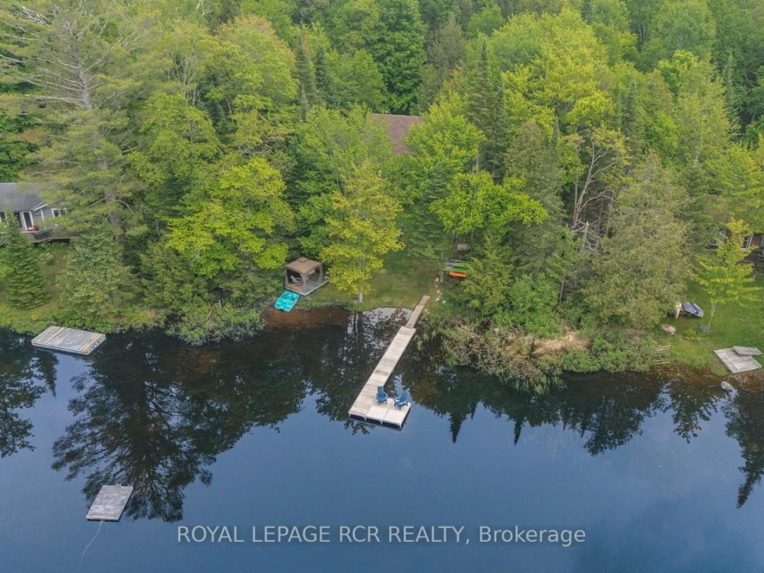 1034 BIRD LAKE CRESCENT, 