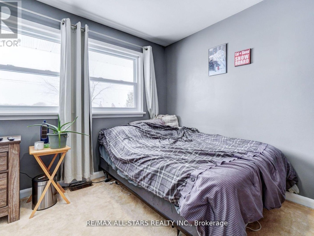 904 ELDON ROAD, 