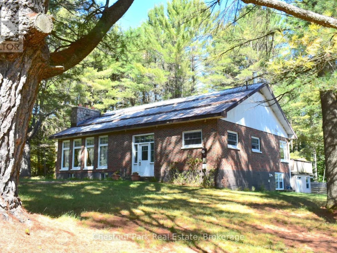 1258 RAVENSCLIFFE ROAD, 