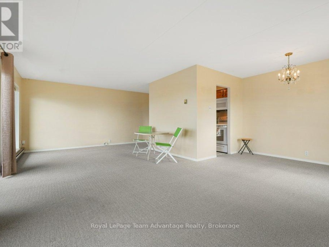 103 - 100 BEACONVIEW HEIGHTS, 