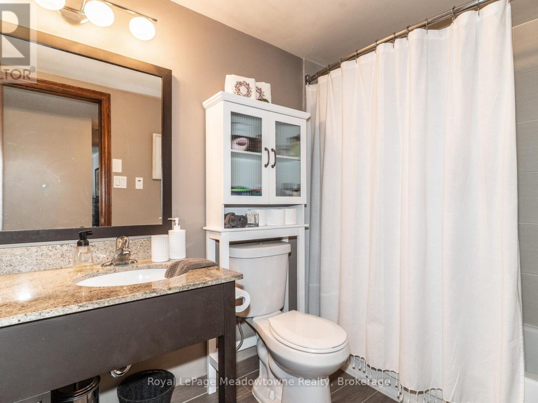 301 - 34 DEERHURST GREENS ROAD, 